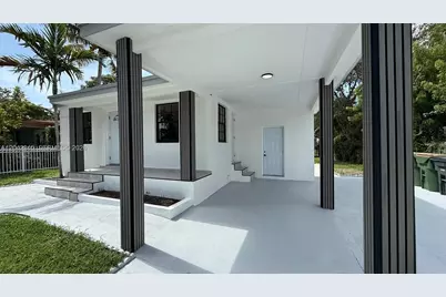 980 NE 146th St, North Miami, FL 33161 - Photo 9