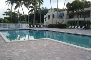 9401 Evergreen Pl, Davie, FL 33324 - Photo 19