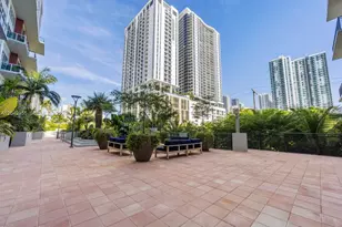 1749 NE Miami Ct, Miami, FL 33132 - Photo 27
