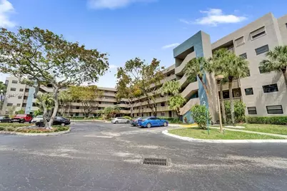 1000 Colony Point Cir #422, Pembroke Pines, FL 33026 - Photo 63