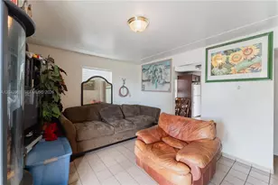 9265 SW 38th St, Miami, FL 33165 - Photo 7