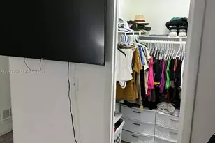6125 W 20th Ave, Hialeah, FL 33012 - Photo 15