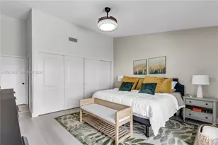18156 NW 66th Ct, Hialeah, FL 33015 - Photo 11