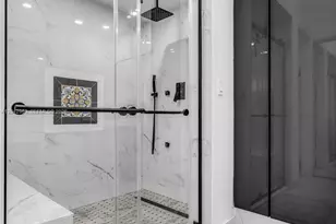 18156 NW 66th Ct, Hialeah, FL 33015 - Photo 15
