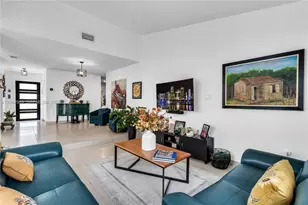 18156 NW 66th Ct, Hialeah, FL 33015 - Photo 5