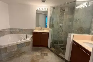 2681 N Flamingo Rd, Sunrise, FL 33323 - Photo 27