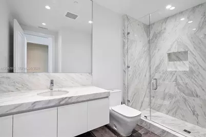 17901 Collins Avenue #902, Sunny Isles Beach, FL 33160 - Photo 37
