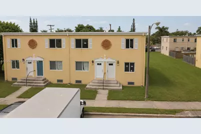 420 NW 84th Ter #420, Miami, FL 33150 - Photo 1