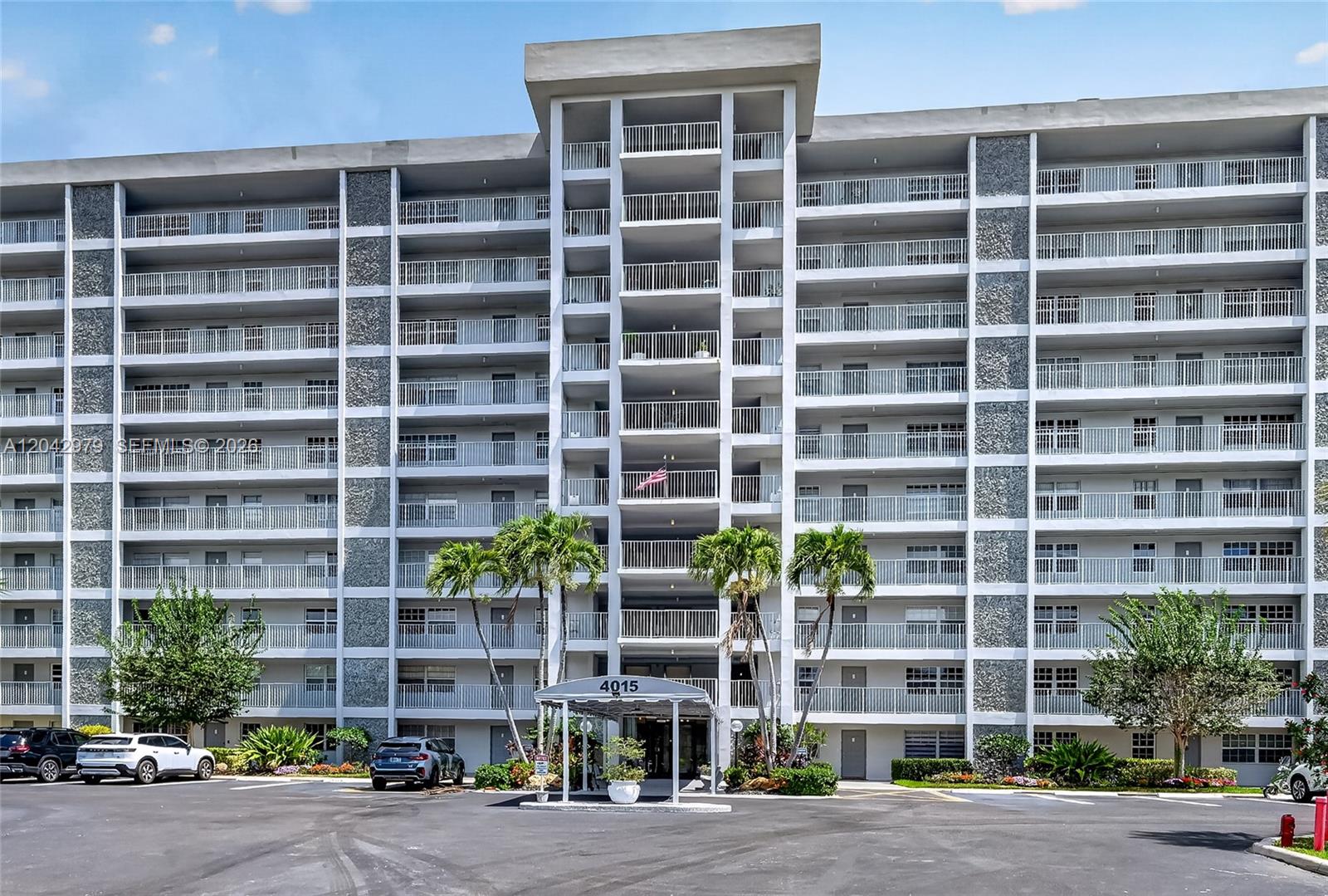 4015 W Palm Aire Dr #502 - 4015 W Palm Aire Dr #502, Pompano Beach, FL 33069 Luxury Property | Jose Angel Pina