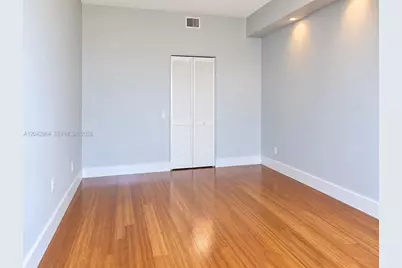 725 NE 22nd St #14E, Miami, FL 33137 - Photo 5