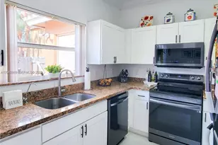 8451 NW 138th St, Miami Lakes, FL 33016 - Photo 5