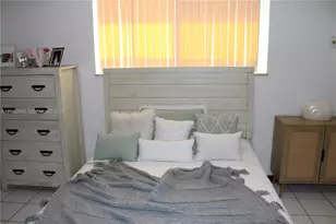11512 NW 58th Ave, Hialeah, FL 33012 - Photo 37