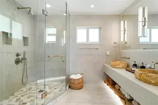 74051 Overseas Hwy, Islamorada, FL 33036 - Photo 13