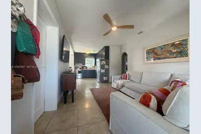 5769 SW 5th Ter, Miami, FL 33144 - Photo 3