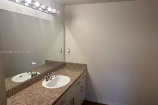 11600 SW 2nd St, Pembroke Pines, FL 33025 - Photo 7