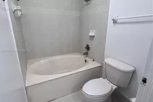 20613 SW 93rd Ave, Cutler Bay, FL 33189 - Photo 19