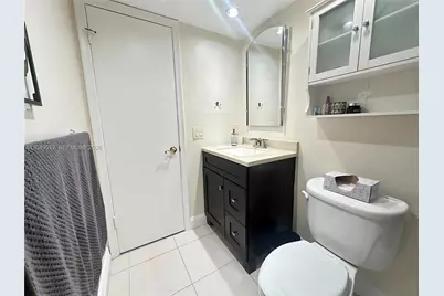 1009 Harwood C #1009, Deerfield Beach, FL 33442 - Photo 15