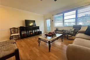 1009 Harwood C, Deerfield Beach, FL 33442 - Photo 5