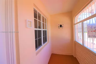 1698 SW 20th St #01, Miami, FL 33145 - Photo 5