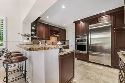 550 Jeronimo Dr, Coral Gables, FL 33146 - Photo 7