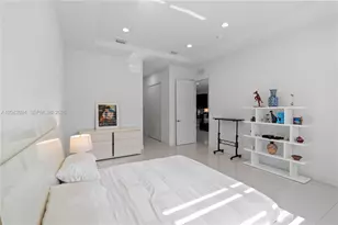 21365 SW 177th Ct, Miami, FL 33187 - Photo 17