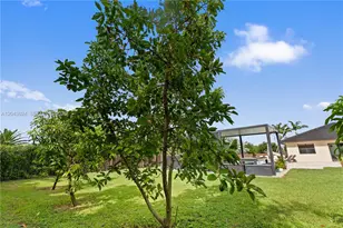 21365 SW 177th Ct, Miami, FL 33187 - Photo 45