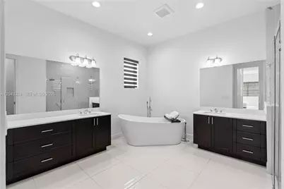 21365 SW 177th Ct, Miami, FL 33187 - Photo 19