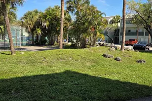 8905 NW 28th Dr, Coral Springs, FL 33065 - Photo 19