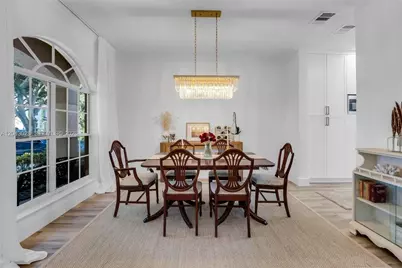 10777 Charleston Pl, Cooper City, FL 33026 - Photo 5