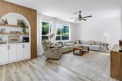 10777 Charleston Pl, Cooper City, FL 33026 - Photo 11