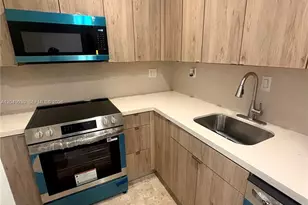 2666 Tigertail Ave, Miami, FL 33133 - Photo 3