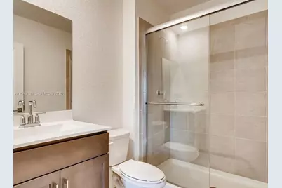 421 NE 6th Ct, Florida City, FL 33034 - Photo 5