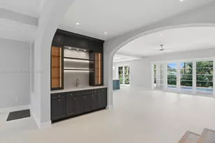 6333 SW 69th St, South Miami, FL 33143 - Photo 9