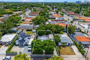 270 NW 51st Ave, Miami, FL 33126 - Photo 7