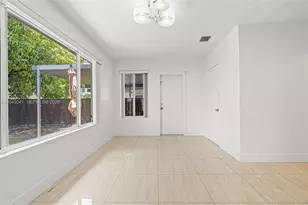 270 NW 51st Ave, Miami, FL 33126 - Photo 17