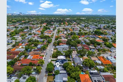270 NW 51st Ave, Miami, FL 33126 - Photo 47