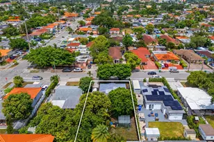 270 NW 51st Ave, Miami, FL 33126 - Photo 43