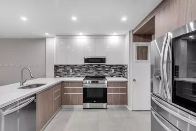 2175 NE 56th St #211, Fort Lauderdale, FL 33308 - Photo 1