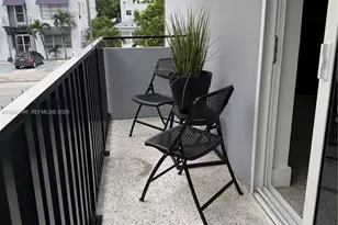 2010 SW 6th St, Miami, FL 33135 - Photo 9