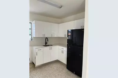 2010 SW 6th St #4, Miami, FL 33135 - Photo 3