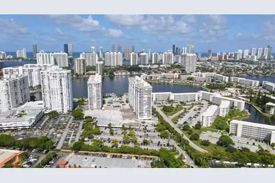 18061 Biscayne Blvd #303, Aventura, FL 33160 - Photo 33
