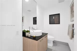 3951 S Ocean Dr, Hollywood, FL 33019 - Photo 39
