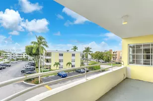 10755 SW 108th Ave, Miami, FL 33176 - Photo 7