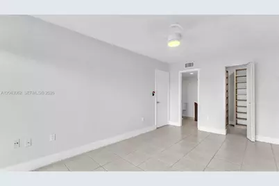 10755 SW 108th Ave #304, Miami, FL 33176 - Photo 5
