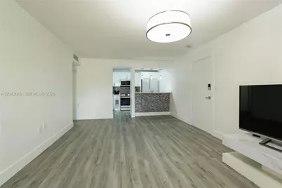 10501 SW 108th Ave #209, Miami, FL 33176 - Photo 3