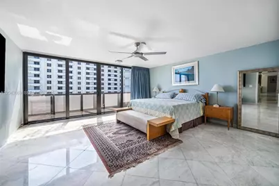 1623 Collins Ave #PH1010, Miami Beach, FL 33139 - Photo 19
