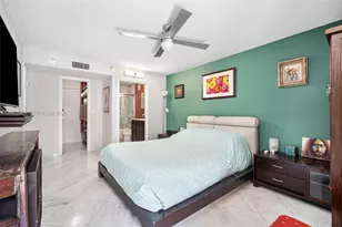 1623 Collins Ave, Miami Beach, FL 33139 - Photo 25