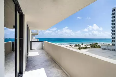 1623 Collins Ave #PH1010, Miami Beach, FL 33139 - Photo 3