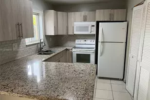 6975 NW 173rd Dr, Hialeah, FL 33015 - Photo 3