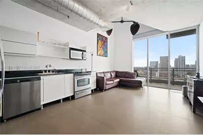 690 SW 1 Ct #2703, Miami, FL 33130 - Photo 3